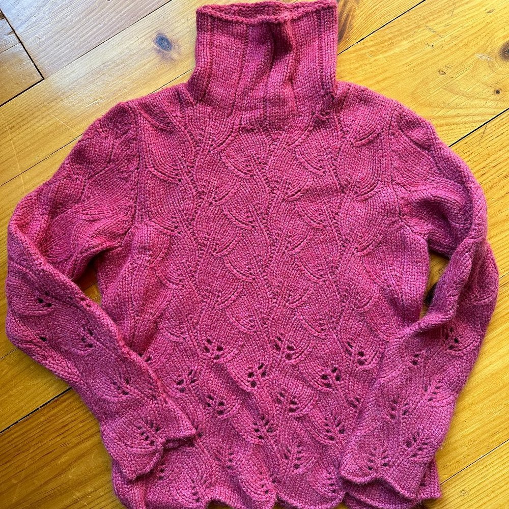 Loro Piana 100% cashmere sweater